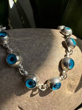Pretty Sterling ‘Evil Eye ‘ bracelet